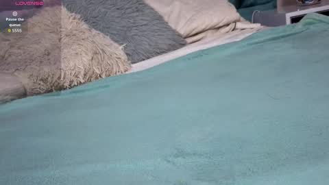 Emma online show from January 2026 07:50:02 PM