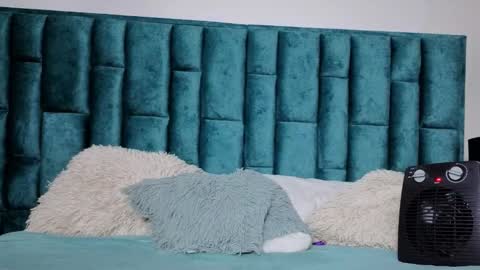 Emma online show from February 2026 08:24:02 PM