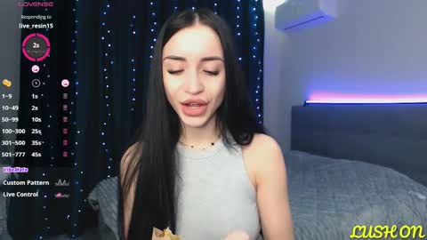 Emma online show from February 2025 12:38:02 PM