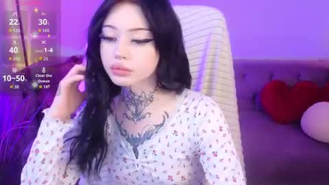 Snapshot of emma_kirks chatting on July 2026 12:34:01 PM emma_kirks online show from July 2026 12:34:01 PM