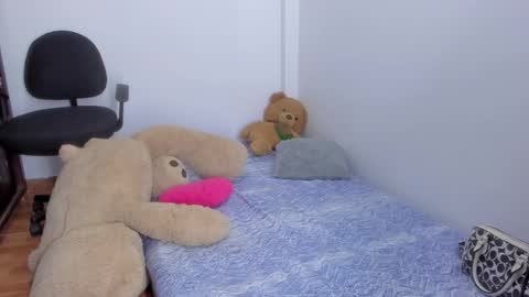 whises lits        online show from September 2025 12:21:02 PM