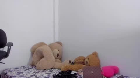 whises lits        online show from October 2025 01:03:01 AM