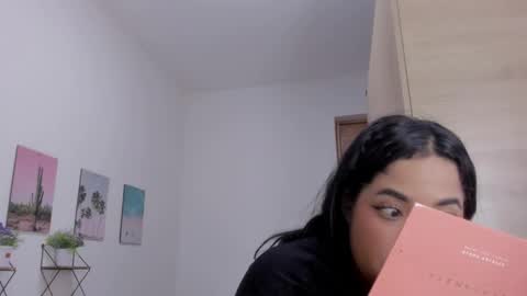 Snapshot of emma_lean chatting on February 2026 03:56:02 PM whises lits online show from February 2026 03:56:02 PM