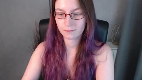 emma online show from January 2025 12:45:02 PM