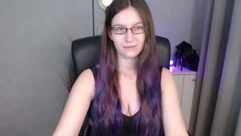 emma online show from October 2025 05:16:02 AM