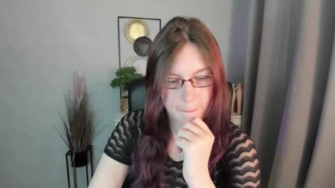 emma online show from April 2026 05:49:01 AM