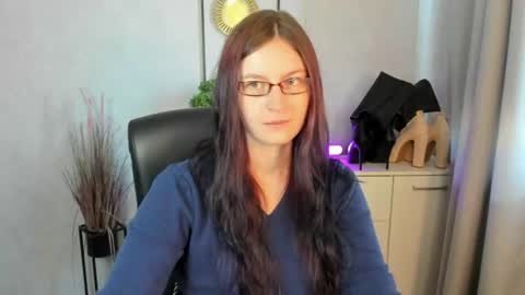 emma online show from July 2026 05:23:02 AM