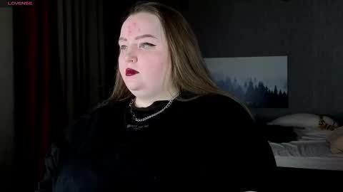 Snapshot of emma_razoom chatting on November 2025 06:24:02 AM Emma Razumovskaya online show from November 2025 06:24:02 AM