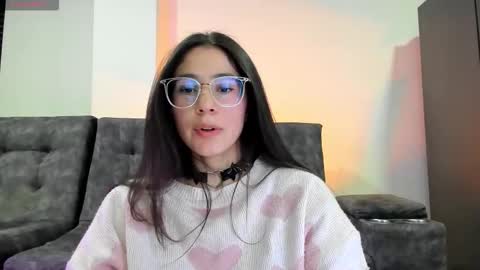 Snapshot of emma_sandovaal chatting on February 2026 03:43:01 AM Emma online show from February 2026 03:43:01 AM