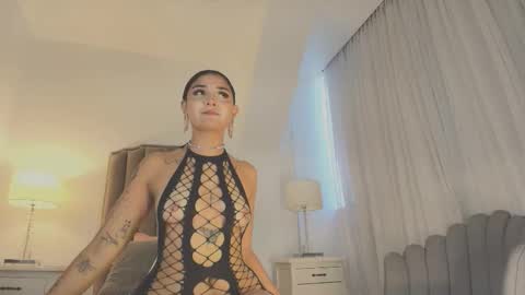 Ema online show from October 2025 12:28:02 PM