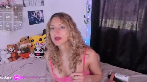 Snapshot of emma_trevorr chatting on June 2026 06:49:01 PM Onlyfansdolly emm online show from June 2026 06:49:01 PM