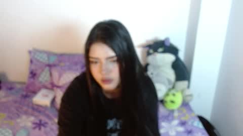 Snapshot of emma_yui19 chatting on November 2025 10:24:01 PM emma online show from November 2025 10:24:01 PM