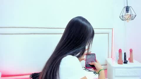 Emma  online show from April 2026 07:45:02 PM