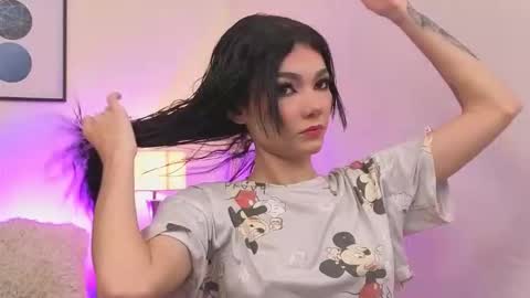 Snapshot of emmabridgerton chatting on February 2026 09:49:02 PM Emma online show from February 2026 09:49:02 PM