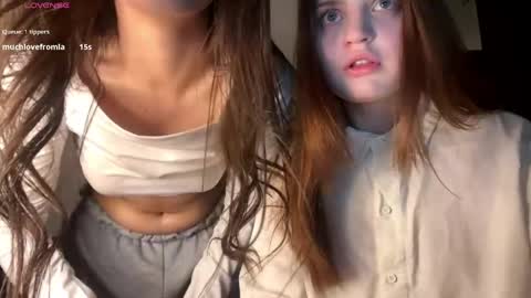 Emma online show from April 2026 09:39:33 PM