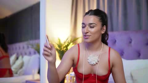  Emma  online show from September 2025 07:13:02 PM