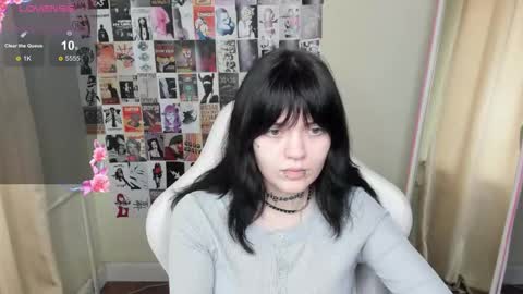 Emma online show from February 2026 05:48:02 AM