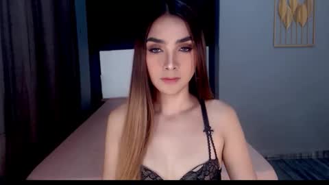 Emma online show from April 2026 01:36:01 AM