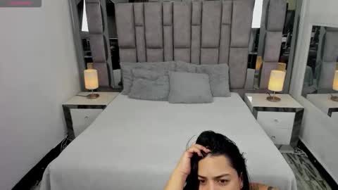 EMMA HILL online show from February 2026 11:07:02 AM