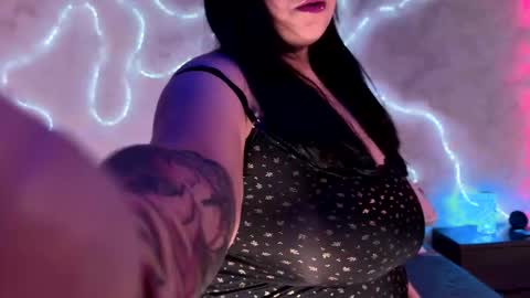  Emma  online show from December 2025 05:13:01 AM