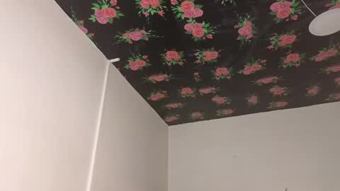 Emma online show from February 2025 10:29:02 AM