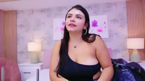 Emma Lee online show from April 2026 11:46:02 AM