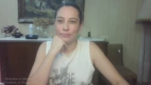 Snapshot of emmalove_ar chatting on February 2025 11:53:02 PM emmalove_ar online show from February 2025 11:53:02 PM