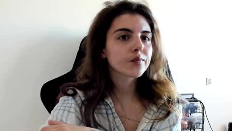 Emma online show from March 2026 12:34:02 PM