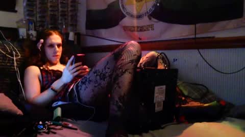 Snapshot of emmapaige_429 chatting on July 2026 02:16:01 AM emmapaige_429 online show from July 2026 02:16:01 AM