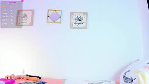 Emma Rogers online show from January 2025 12:43:01 PM