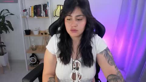 EMMA online show from November 2025 10:31:01 AM