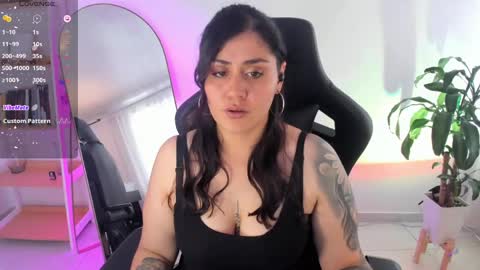 Snapshot of emmax_x chatting on May 2026 03:39:01 PM EMMA online show from May 2026 03:39:01 PM