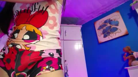 Emma  online show from May 2026 02:11:01 PM