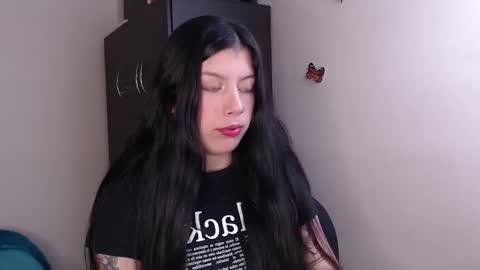 Emily  Independent model online show from November 2025 12:42:01 AM