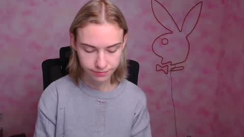 Emmi online show from October 2025 05:26:02 AM