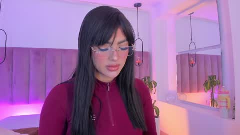 Snapshot of emmiily_z chatting on June 2026 08:07:02 PM Emmiily online show from June 2026 08:07:02 PM