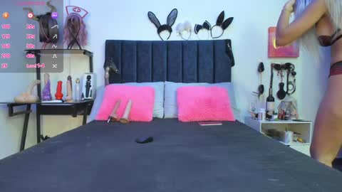          online show from February 2025 12:06:02 PM