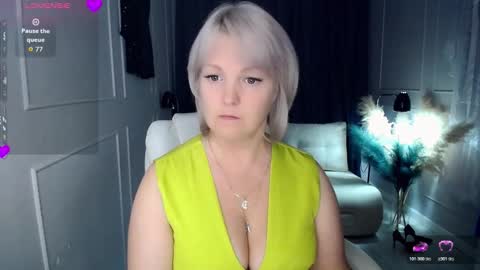 emmmam online show from November 2025 09:41:01 AM