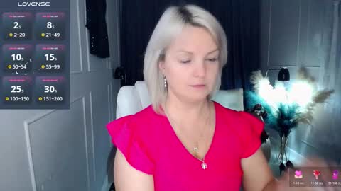 emmmam online show from December 2025 07:54:02 PM