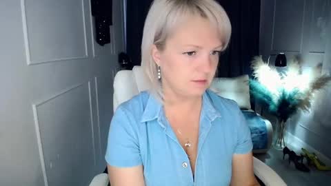 emmmam online show from May 2026 09:05:02 AM