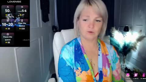 emmmam online show from May 2026 05:37:01 AM