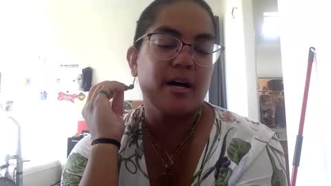 Snapshot of emmmers48 chatting on February 2025 07:05:02 PM Emms online show from February 2025 07:05:02 PM