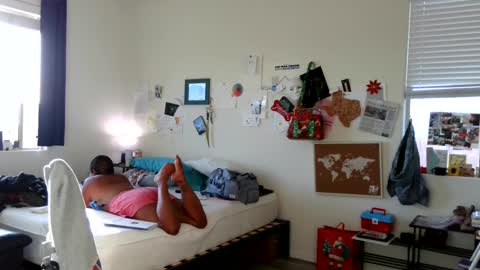 Snapshot of emmmers48 chatting on February 2025 12:14:01 AM Emms online show from February 2025 12:14:01 AM