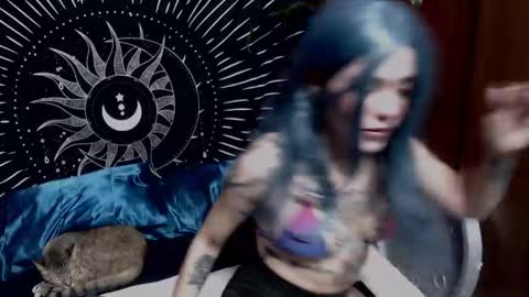 emmy__smith online show from March 2026 07:58:01 AM