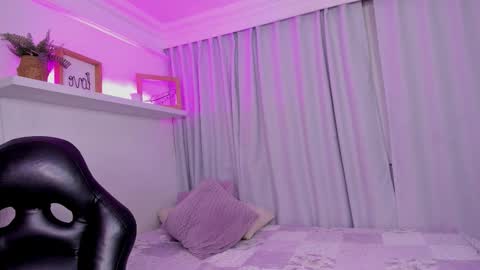 Emmy Heart online show from January 2026 03:34:01 AM