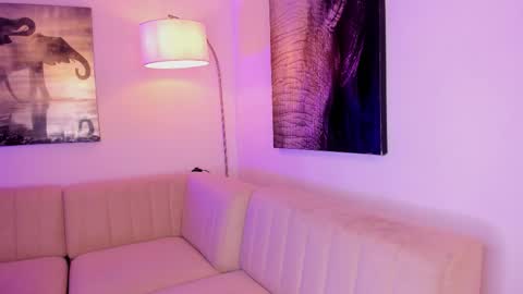 Emmy Heart online show from March 2026 04:08:01 AM