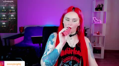 Snapshot of emmybrightj_ chatting on January 2025 12:31:01 AM Emmy Bright     50  online show from January 2025 12:31:01 AM