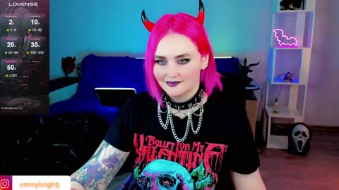 Snapshot of emmybrightj_ chatting on January 2025 01:50:01 AM Emmy Bright     50  online show from January 2025 01:50:01 AM