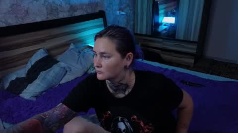Snapshot of emmybrightj_ chatting on September 2025 06:18:02 PM Emmy Bright     50  online show from September 2025 06:18:02 PM