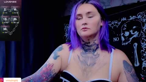 Snapshot of emmybrightj_ chatting on September 2025 05:57:01 PM Emmy Bright     50  online show from September 2025 05:57:01 PM